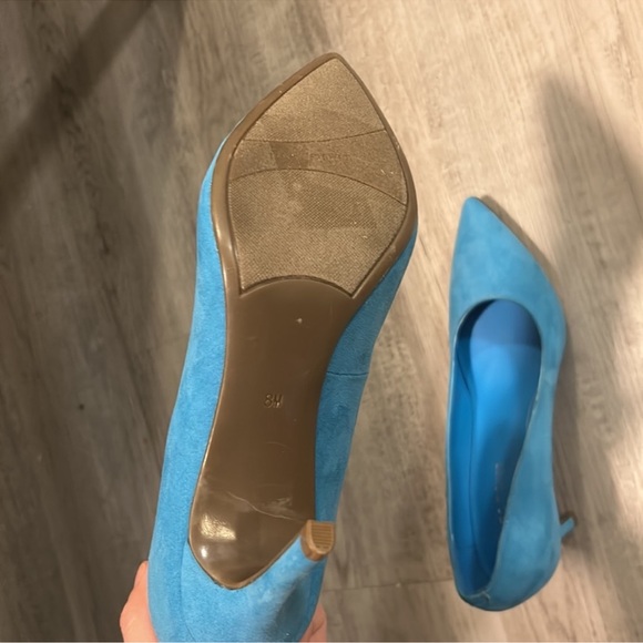 Marc Fisher High Heel - Picture 2 of 3